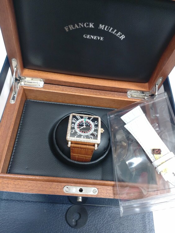 フランクミュラー マスタースクエア 6050K CASINO　DM（高級時計）の商品画像 - 査定依頼日：2026年4月7日 - 最高査定価格：2,800,000円