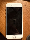 iPhone8 64GB SIMフリー（スマホ）の商品画像 - 査定依頼日：2026年1月24日 - 最高査定価格：4,000円