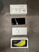 iPhone SE (第 2 世代) 128GB Softbank（スマホ）の商品画像 - 査定依頼日：2025年10月5日 - 最高査定価格：12,000円