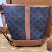 セリーヌ（ブランドバッグ）の商品画像 - 査定依頼日：2026年9月13日 - 最高査定価格：100,000円