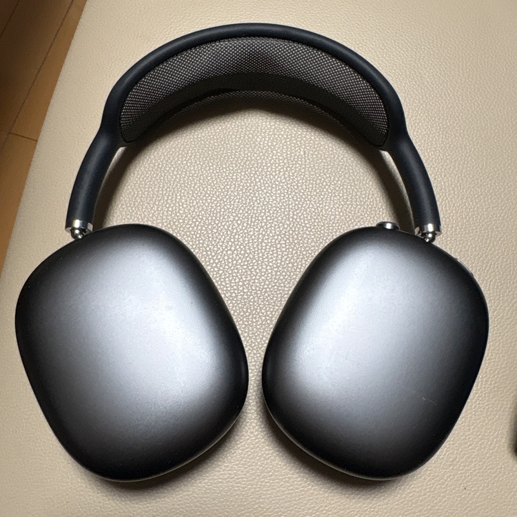 AirPodsMAX（オーディオ・スピーカー）の商品画像 - 査定依頼日：2026年7月4日 - 最高査定価格：10,100円