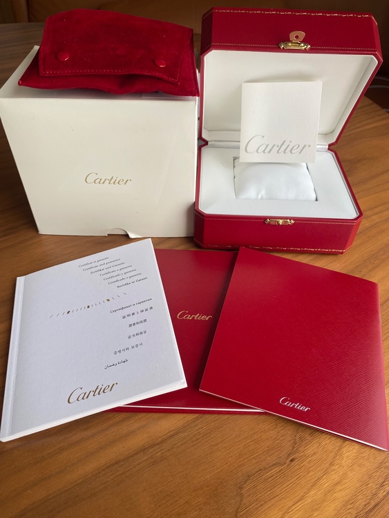 カルティエ タンク（高級時計）の商品画像 - 査定依頼日：2026年5月26日 - 最高査定価格：530,000円