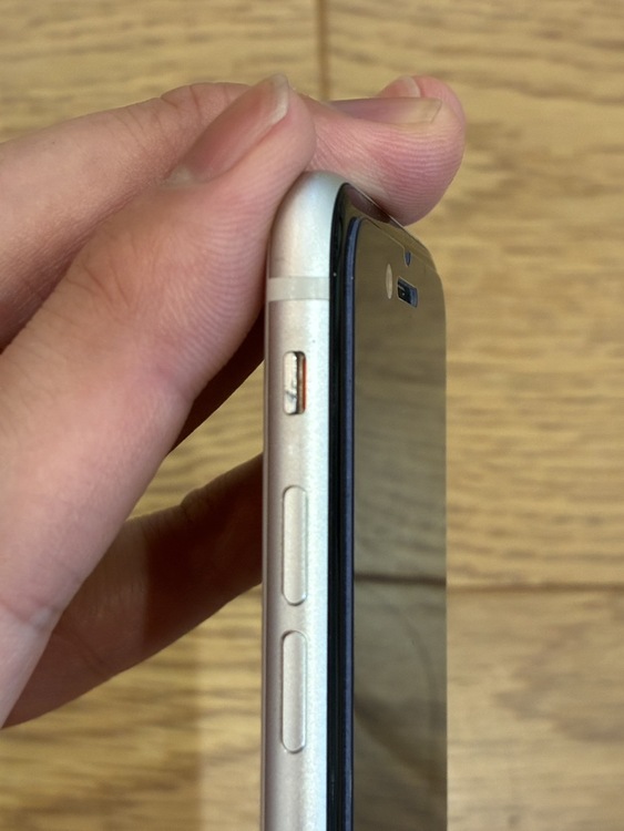 iPhone se3（スマホ）の商品画像 - 査定依頼日：2026年8月28日 - 最高査定価格：21,500円
