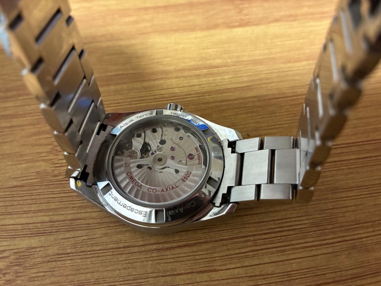 オメガ シーマスター 2311039210300（高級時計）の商品画像 - 査定依頼日：2025年8月18日 - 最高査定価格：480,000円