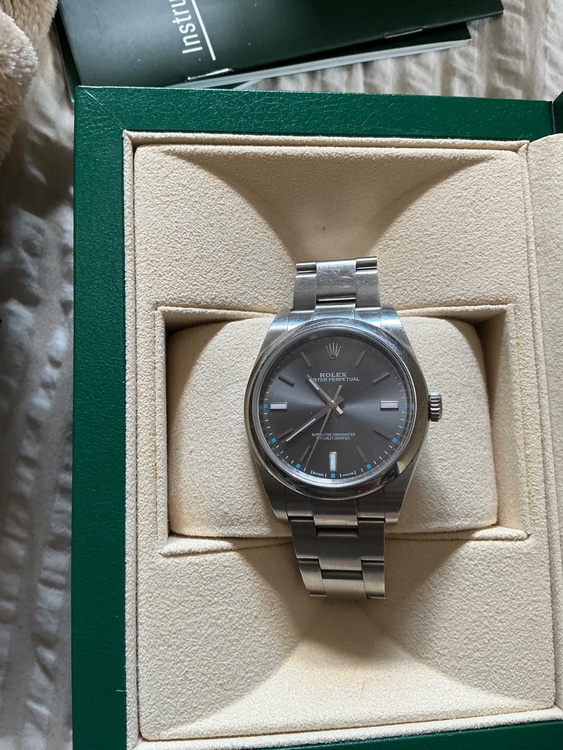 ロレックス パーペチュアルデイト 11430（高級時計）の商品画像 - 査定依頼日：2025年12月22日 - 最高査定価格：1,150,000円