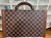 ルイヴィトン　スーパープレジデントを小さくしたスペシャルオーダー品（ブランドバッグ）の商品画像 - 査定依頼日：2026年3月13日 - 最高査定価格：250,000円