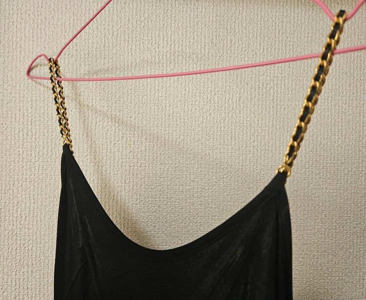 ワンピース（ブランド財布・小物）の商品画像 - 査定依頼日：2025年9月27日 - 最高査定価格：25,000円