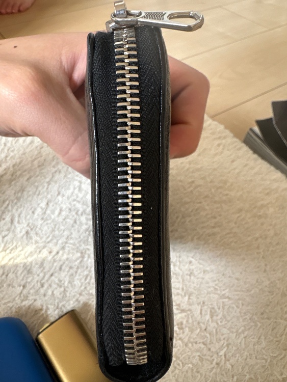 バレンシアガ  （ブランドバッグ）の商品画像 - 査定依頼日：2025年12月13日 - 最高査定価格：27,000円