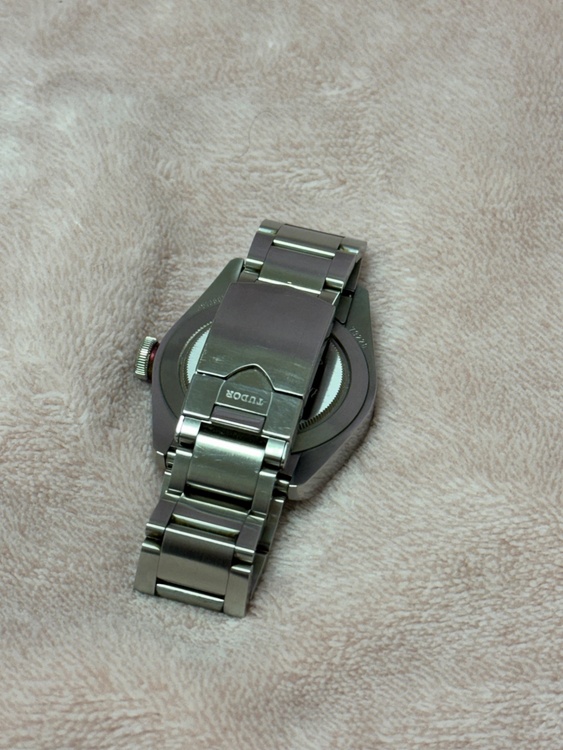 チューダー ブラックベイ （高級時計）の商品画像 - 査定依頼日：2026年3月5日 - 最高査定価格：320,000円