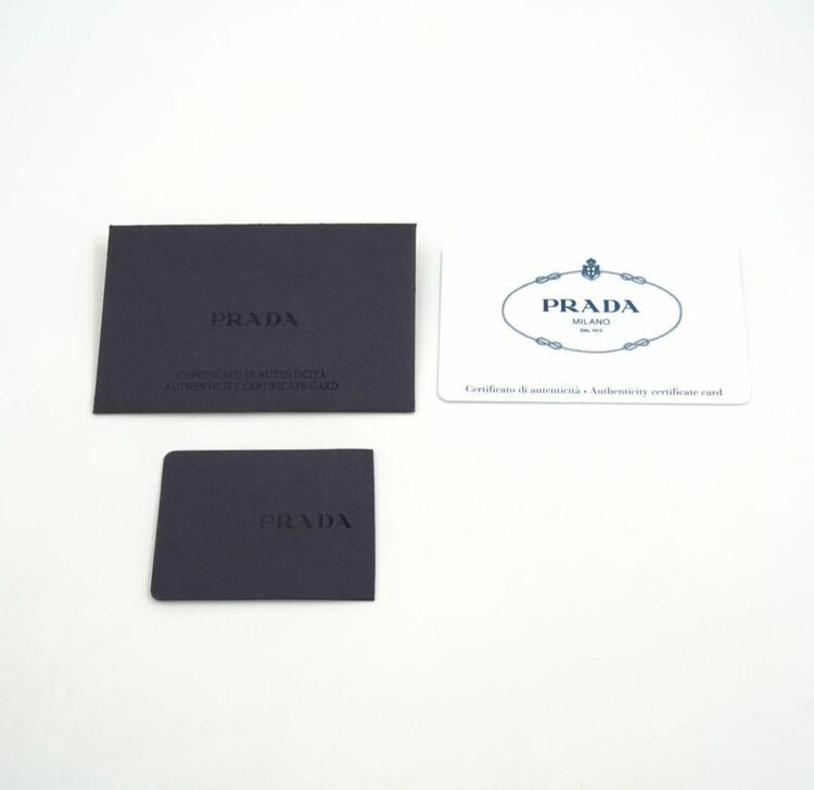 プラダ  （ブランドバッグ）の商品画像 - 査定依頼日：2025年7月30日 - 最高査定価格：30,000円