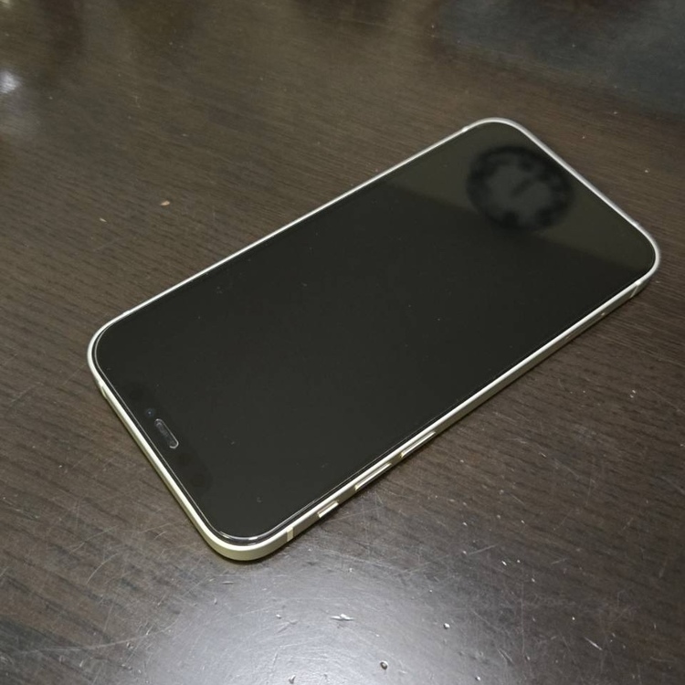 iPhone 12 128GB docomo（スマホ）の商品画像 - 査定依頼日：2026年2月1日 - 最高査定価格：100,000円