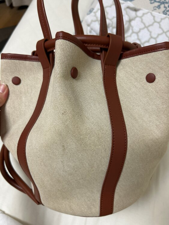 vasic キャンバスバッグ（古着・ファッション）の商品画像 - 査定依頼日：2025年4月25日 - 最高査定価格：1,000円