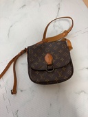 わからないです