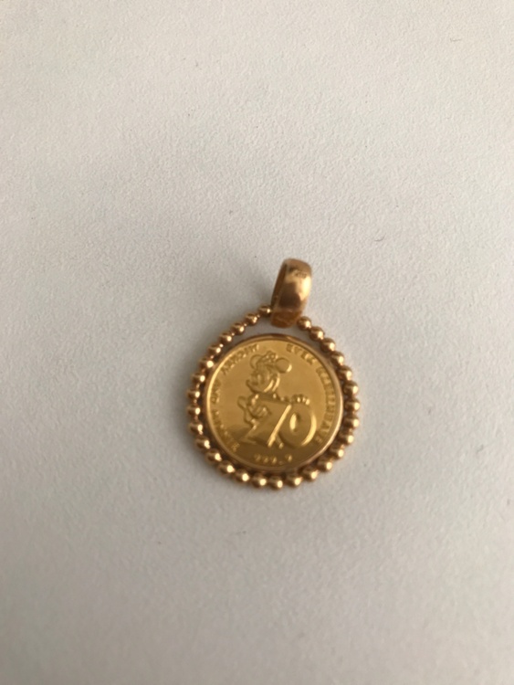 ミッキー70周年ネックレストップ（金・貴金属）の商品画像 - 査定依頼日：2026年7月23日 - 最高査定価格：150,000円