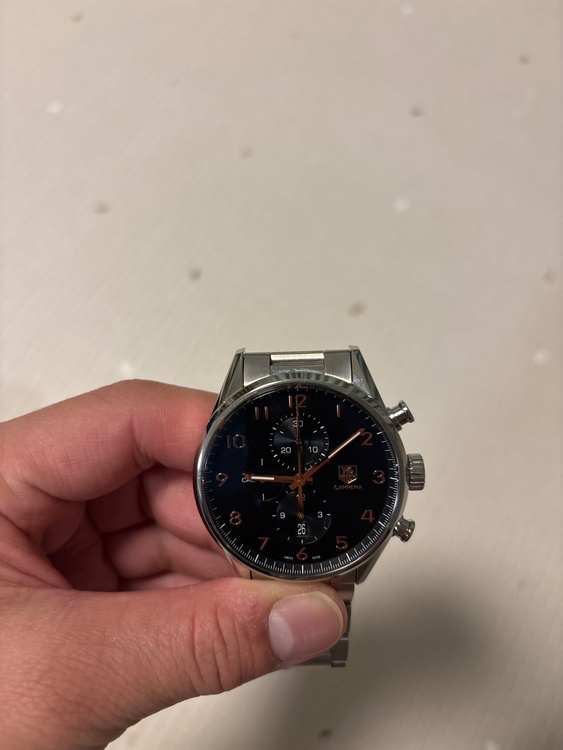 タグホイヤー カレラ CAR2014.FC6235（高級時計）の商品画像 - 査定依頼日：2025年12月4日 - 最高査定価格：200,000円