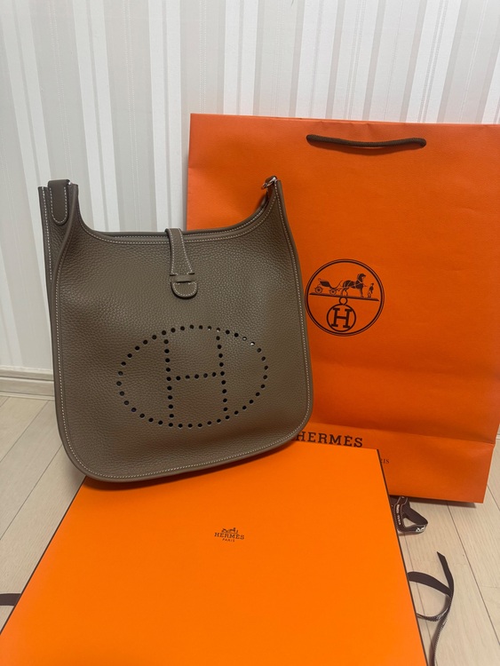 エルメス エブリン （ブランドバッグ）の商品画像 - 査定依頼日：2025年6月15日 - 最高査定価格：600,000円