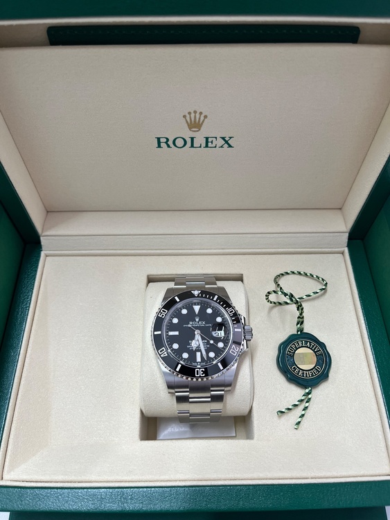ロレックス サブマリーナー 116610L（高級時計）の商品画像 - 査定依頼日：2026年1月18日 - 最高査定価格：2,400,000円