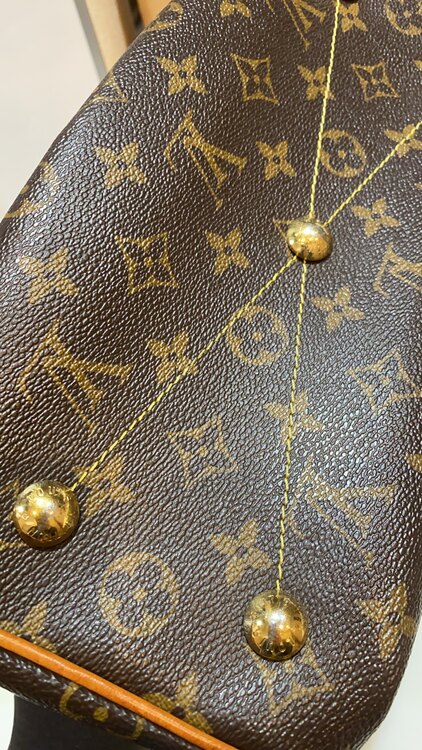 ティヴォリPM（ブランドバッグ）の商品画像 - 査定依頼日：2025年3月2日 - 最高査定価格：115,000円