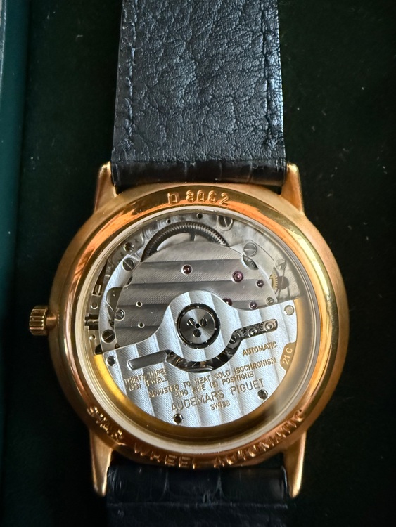オーデマピゲ その他 BA5720/00（高級時計）の商品画像 - 査定依頼日：2025年8月5日 - 最高査定価格：4,500,000円