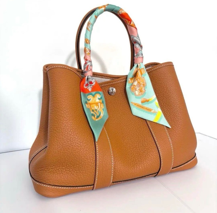 ガーデンパーティーTPM（ブランドバッグ）の商品画像 - 査定依頼日：2025年8月25日 - 最高査定価格：300,000円