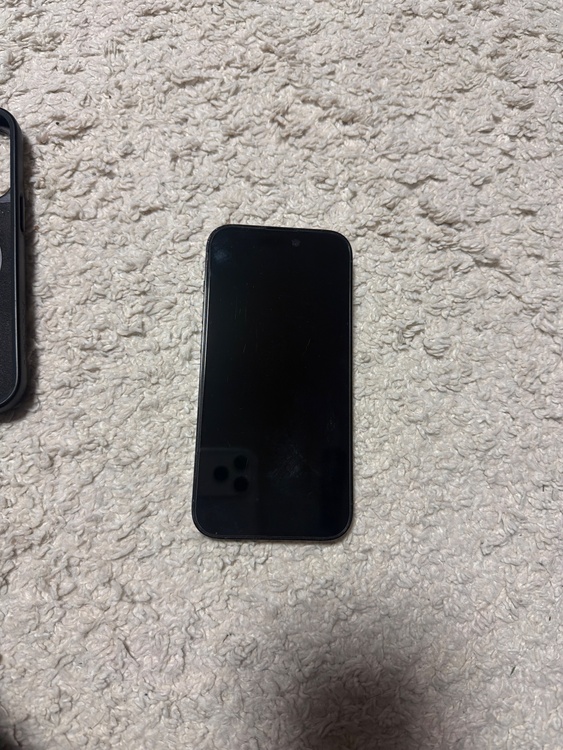 iPhone 14 Pro 128GB docomo（スマホ）の商品画像 - 査定依頼日：2026年4月16日 - 最高査定価格：61,000円
