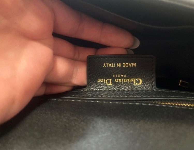 ショルダーバッグ（ブランドバッグ）の商品画像 - 査定依頼日：2025年11月5日 - 最高査定価格：200,000円