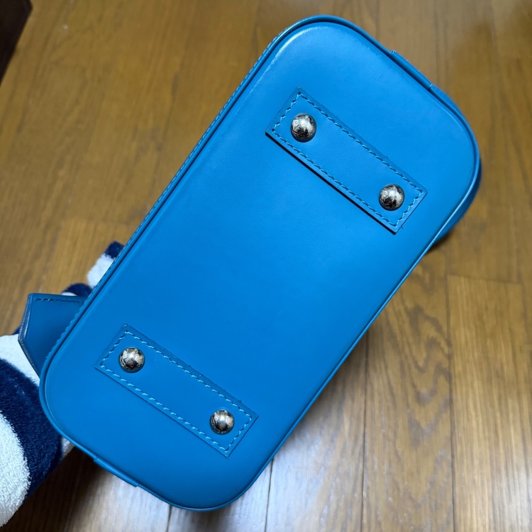 アルマbb（ブランドバッグ）の商品画像 - 査定依頼日：2026年3月6日 - 最高査定価格：120,000円