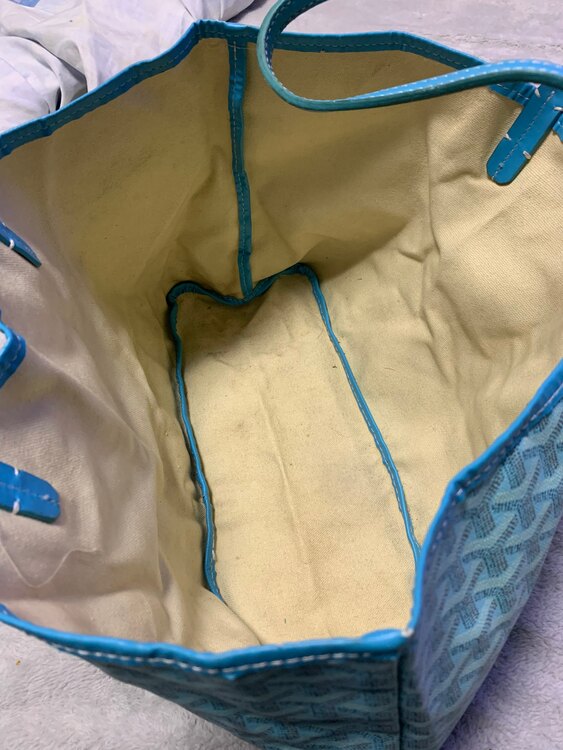 バック（ブランドバッグ）の商品画像 - 査定依頼日：2025年3月16日 - 最高査定価格：220,000円