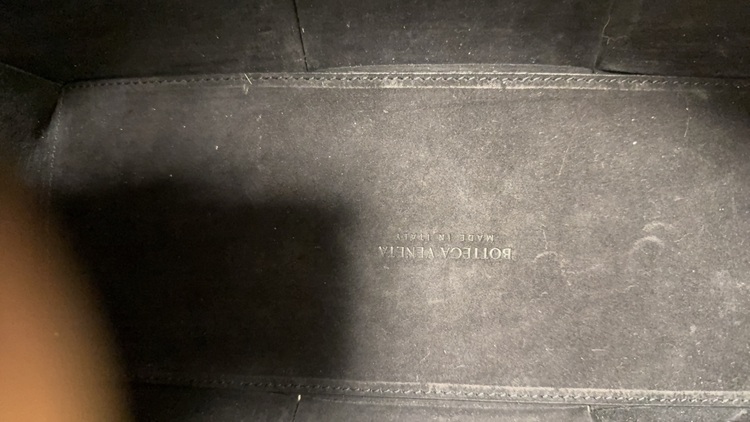 ボッテガ・ヴェネタ  （ブランドバッグ）の商品画像 - 査定依頼日：2025年8月19日 - 最高査定価格：180,000円