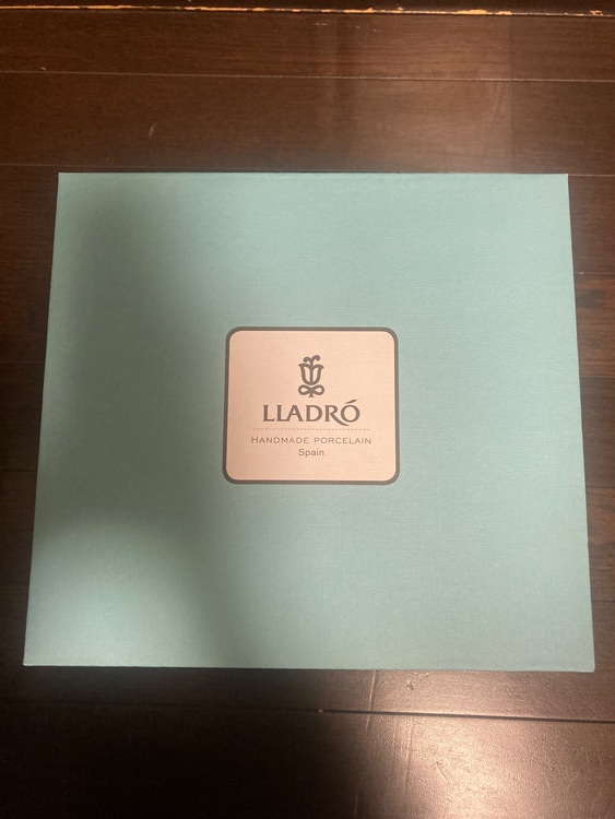 リアドロ　ダンボ（美術品・骨董品）の商品画像 - 査定依頼日：2025年10月12日 - 最高査定価格：12,000円