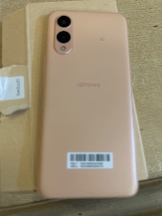 arrows arrows We SIMフリー（スマホ）の商品画像 - 査定依頼日：2026年6月11日 - 最高査定価格：100,000円