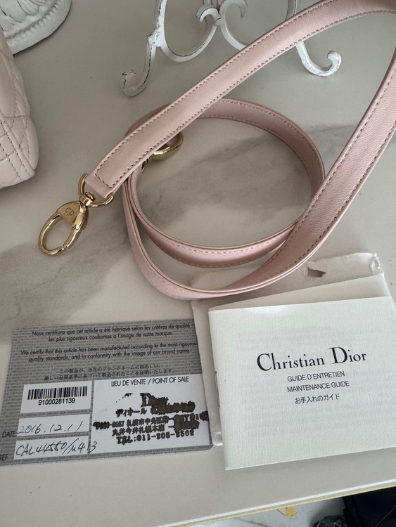 レディディオール（ブランドバッグ）の商品画像 - 査定依頼日：2025年9月5日 - 最高査定価格：40,000円