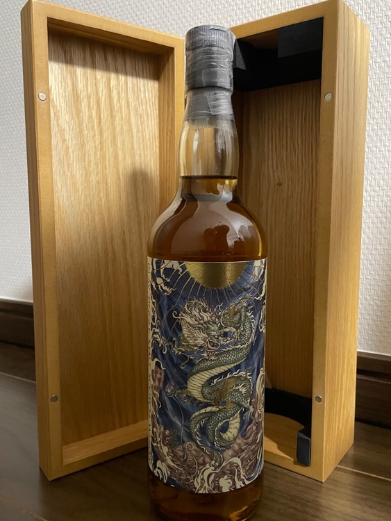 ラフロイグ23年　青龍　1998-2021（お酒）の商品画像 - 査定依頼日：2026年1月19日 - 最高査定価格：70,000円