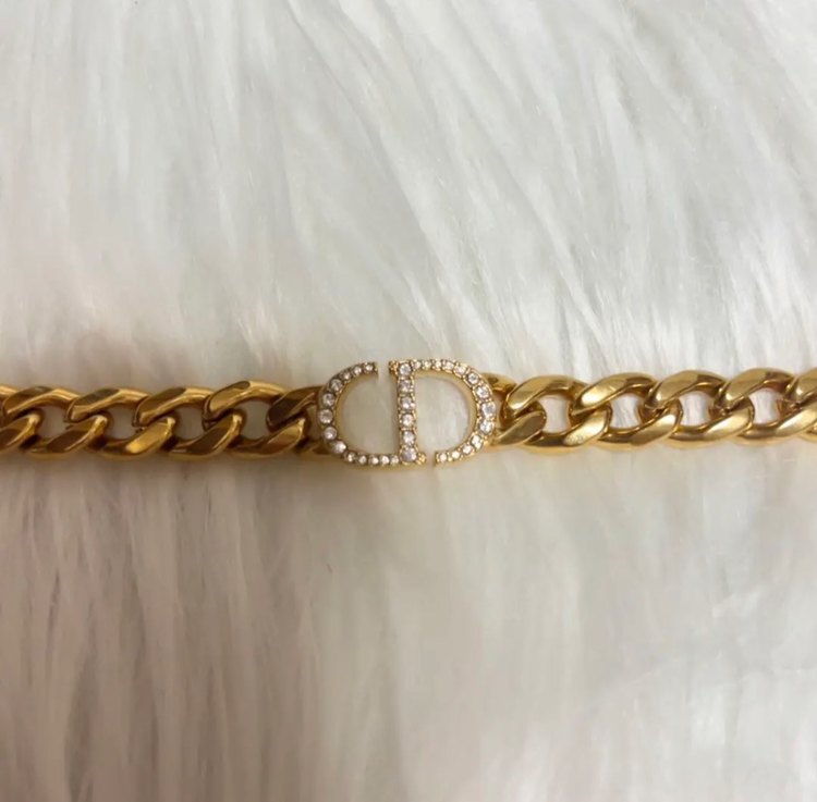 Dior ディオール 30 MONTAIGNE ブレスレット（金・貴金属）の商品画像 - 査定依頼日：2023年9月9日 - 最高査定価格：25,000円