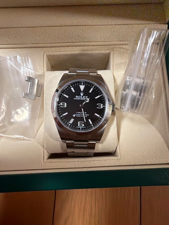 ロレックス エクスプローラー 21427（高級時計）の商品画像 - 査定依頼日：2025年10月17日 - 最高査定価格：1,120,000円