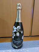 シャンパン ペリエ・ジュエ（お酒）の商品画像 - 査定依頼日：2026年8月13日 - 最高査定価格：21,000円