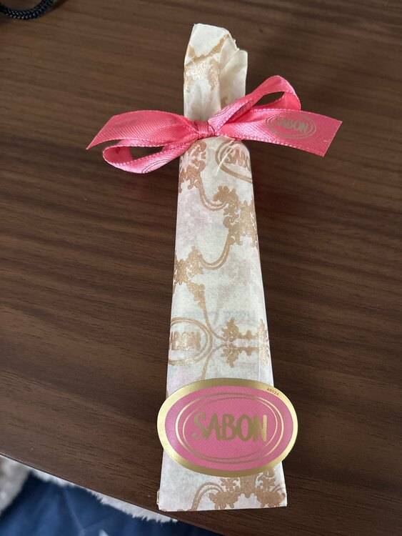 SABON ハンドクリーム（コスメ・美容・健康器具）の商品画像 - 査定依頼日：2025年3月17日 - 最高査定価格：500円