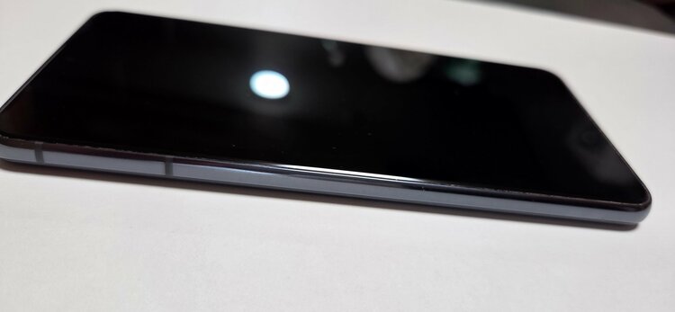 GALAXYs21 5Gsc-51B（スマホ）の商品画像 - 査定依頼日：2026年9月18日 - 最高査定価格：13,500円