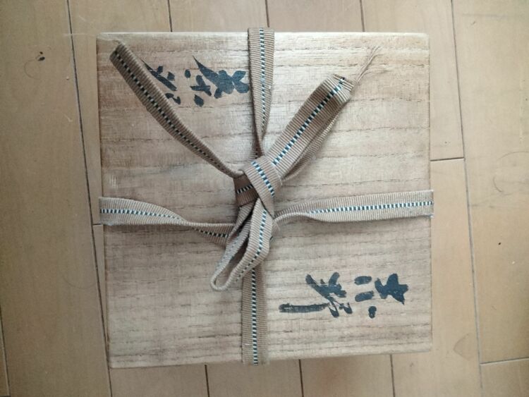 抹茶茶碗（美術品・骨董品）の商品画像 - 査定依頼日：2025年9月1日 - 最高査定価格：8,000円