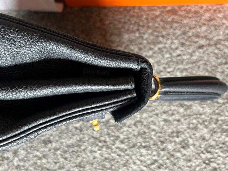 エルメス ケリー （ブランドバッグ）の商品画像 - 査定依頼日：2025年2月21日 - 最高査定価格：2,820,000円