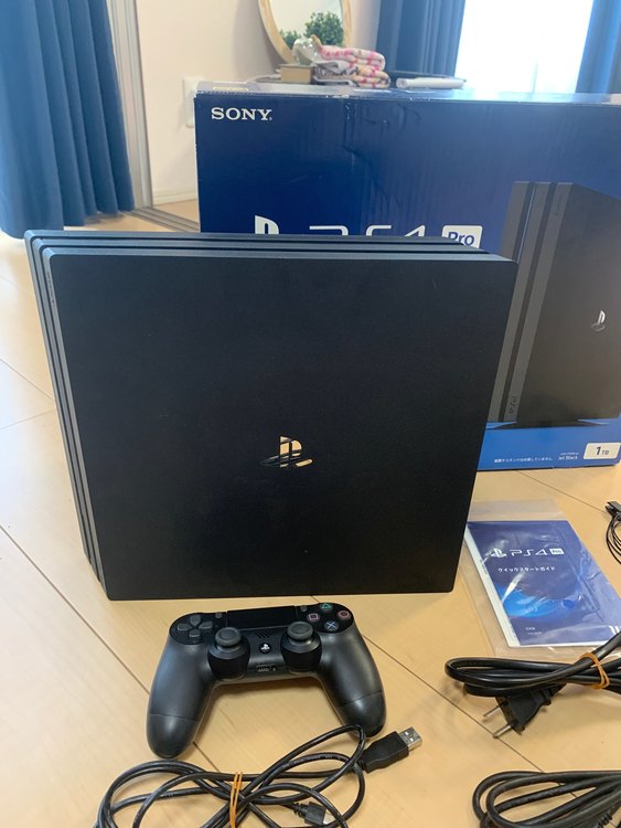 PS4 Pro 1TB（ゲーム機本体・ゲームソフト）の商品画像 - 査定依頼日：2023年9月16日 - 最高査定価格：14,000円
