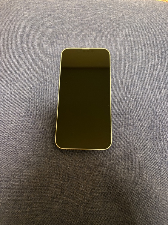 iPhone 13 128GB SIMフリー（スマホ）の商品画像 - 査定依頼日：2026年1月23日 - 最高査定価格：39,000円