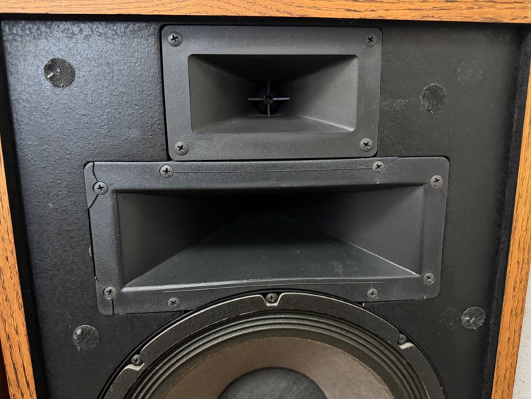 klipsch heresy II（オーディオ・スピーカー）の商品画像 - 査定依頼日：2026年3月25日 - 最高査定価格：56,000円