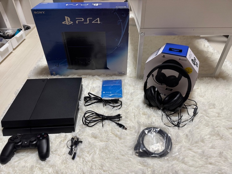 CUH-1200A     Jet Black     500GB（ゲーム機本体・ゲームソフト）の商品画像 - 査定依頼日：2025年9月24日 - 最高査定価格：12,000円