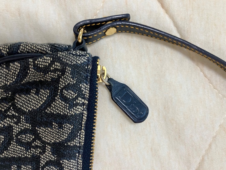 ディオール  （ブランドバッグ）の商品画像 - 査定依頼日：2025年6月10日 - 最高査定価格：80,000円