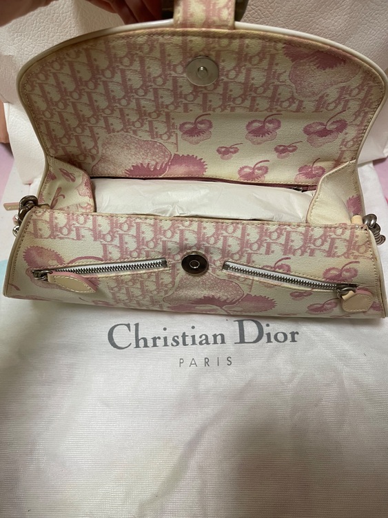 ディオール  （ブランドバッグ）の商品画像 - 査定依頼日：2025年10月3日 - 最高査定価格：60,000円