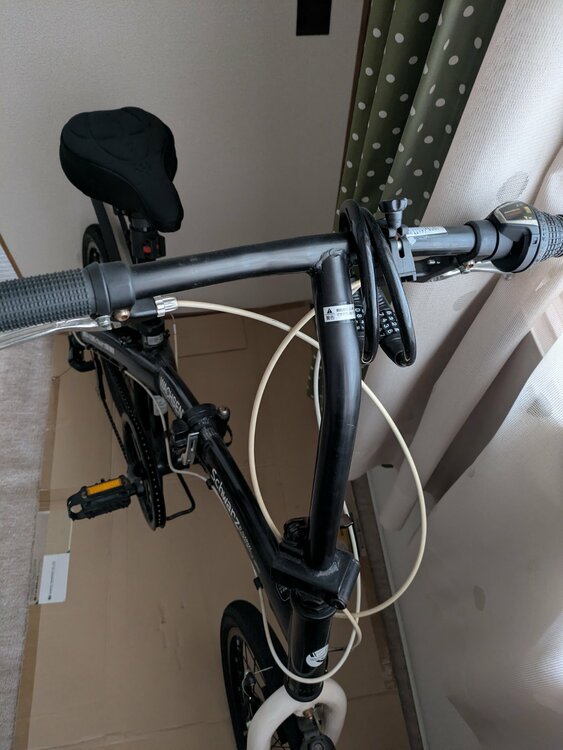 折りたたみ自転車（自転車）の商品画像 - 査定依頼日：2026年4月15日 - 最高査定価格：5,000円