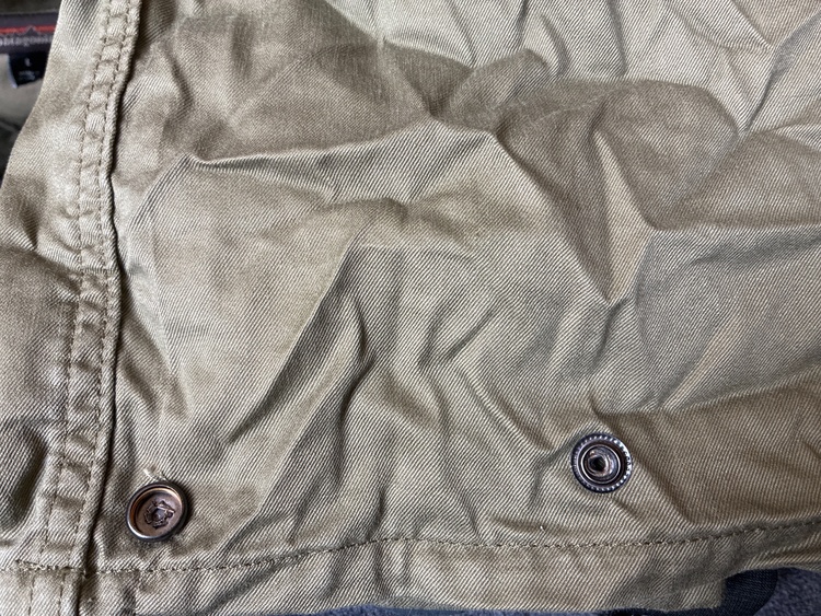patagonia ツナギ　Lサイズ（古着・ファッション）の商品画像 - 査定依頼日：2026年5月2日 - 最高査定価格：1,500円