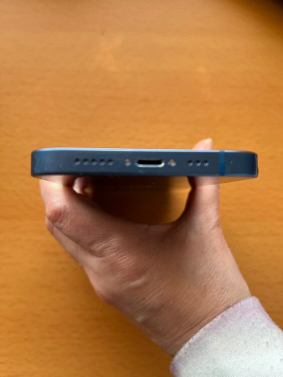 LX4X9W3HKN（スマホ）の商品画像 - 査定依頼日：2025年5月15日 - 最高査定価格：32,000円