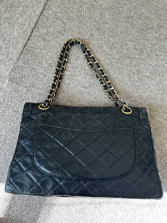 マトラッセ（ブランドバッグ）の商品画像 - 査定依頼日：2026年2月7日 - 最高査定価格：220,000円